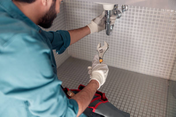 Best Emergency Plumbing Services in Runge, TX